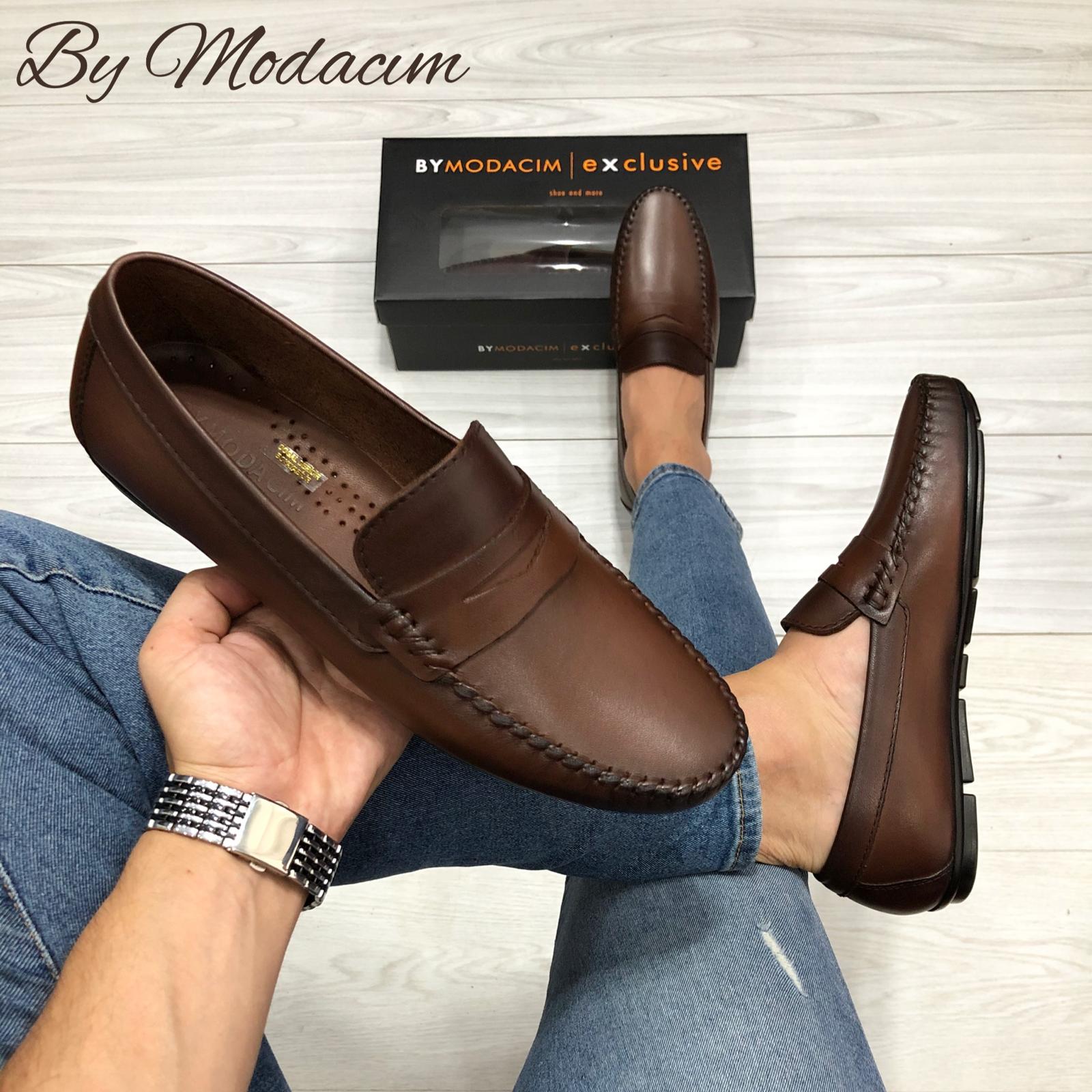 En cuir