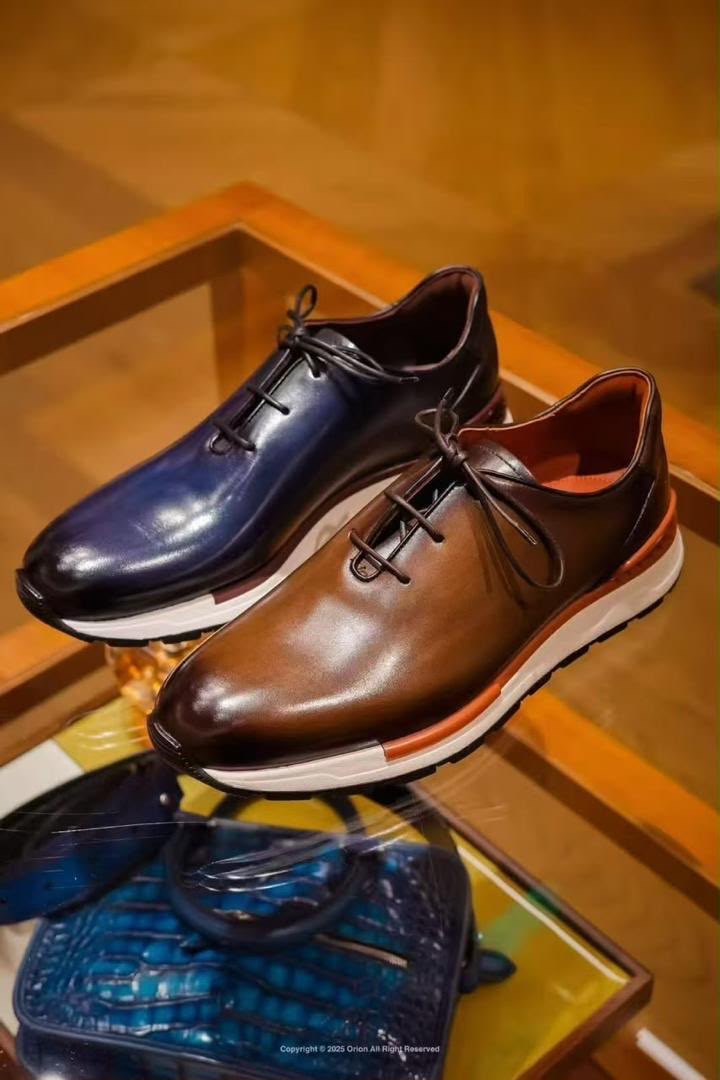 Chaussures cuir bleu patiné semelle blanche
