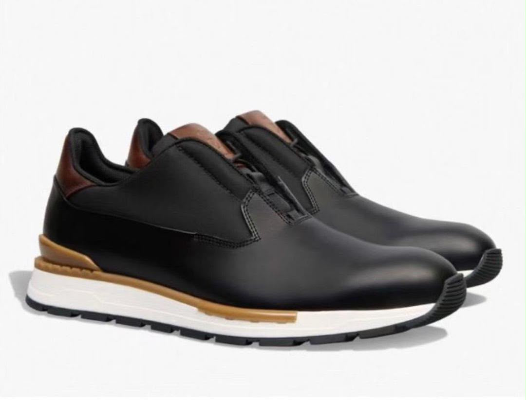 Chaussures cuir noir semelle caramel sans lacets